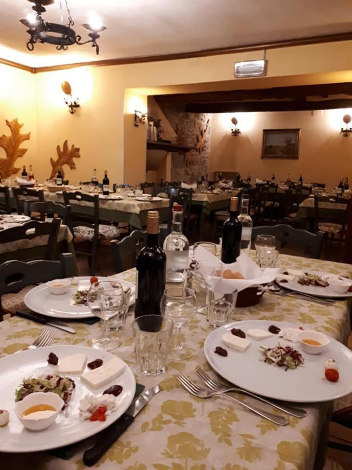 Agriturismo Fonte Magria アッバディーア・サン・サルヴァトーレ エクステリア 写真